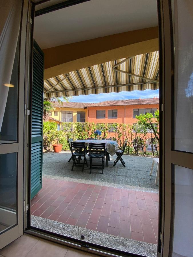 Sunshine Guesthouse Cannero Riviera Exterior photo