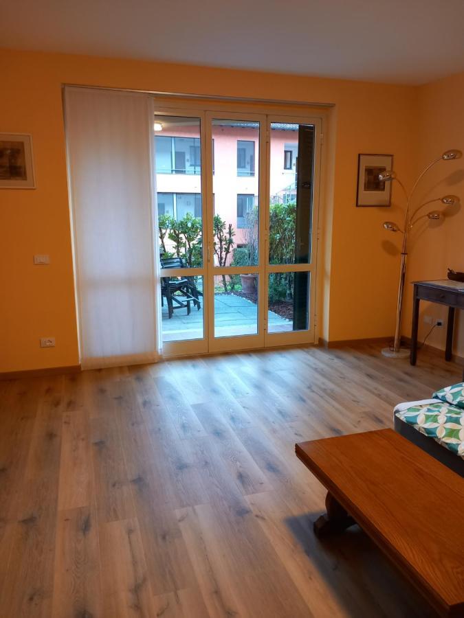 Sunshine Guesthouse Cannero Riviera Exterior photo
